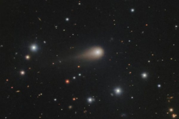 凯丰配资 刚刚，星际彗星3I/ATLAS被曝非引力加速，究竟是谁的火？